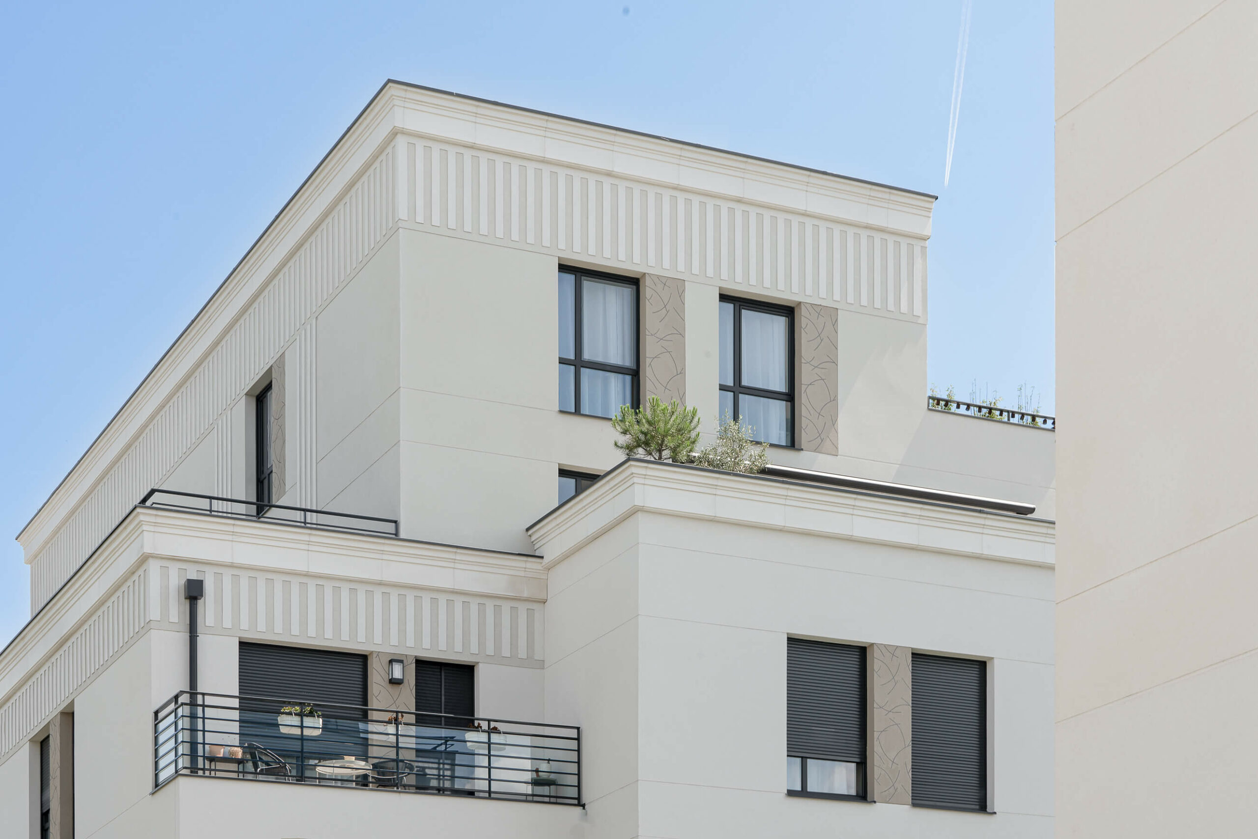 detail-enduit-matricé-facade-logement-thiais