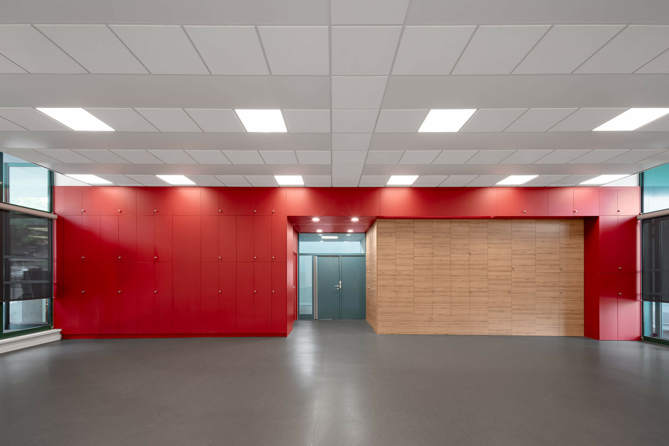 ecole-schnersheim-architecture-bois-metal-couleurs