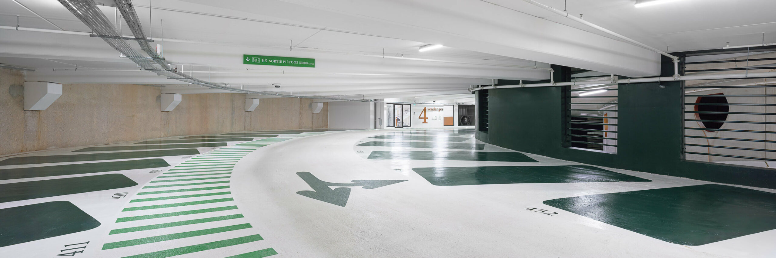 michael-bouton-photo-architecture-parking-souterrain