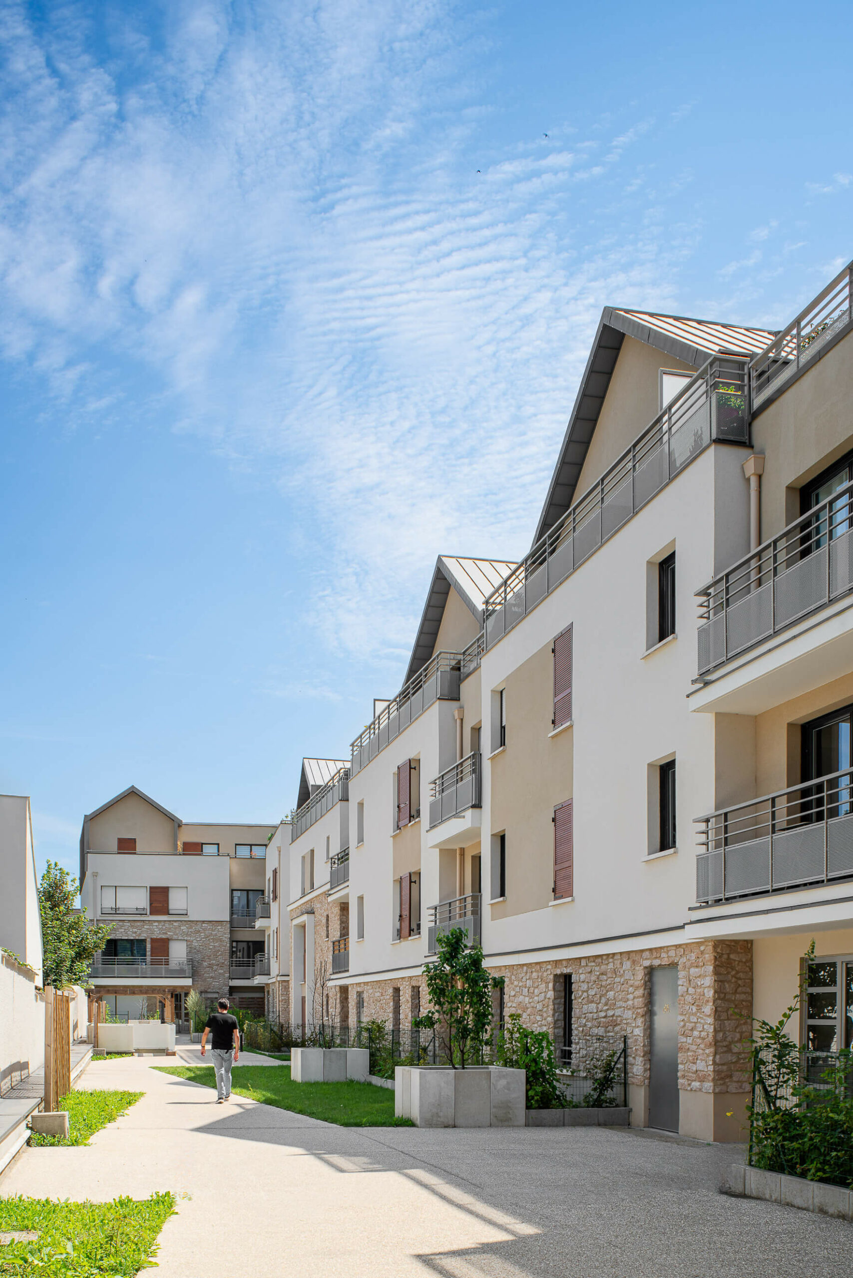 photographe-architecture-logement-neuf-arpajon-jardin-jeu-de-paume