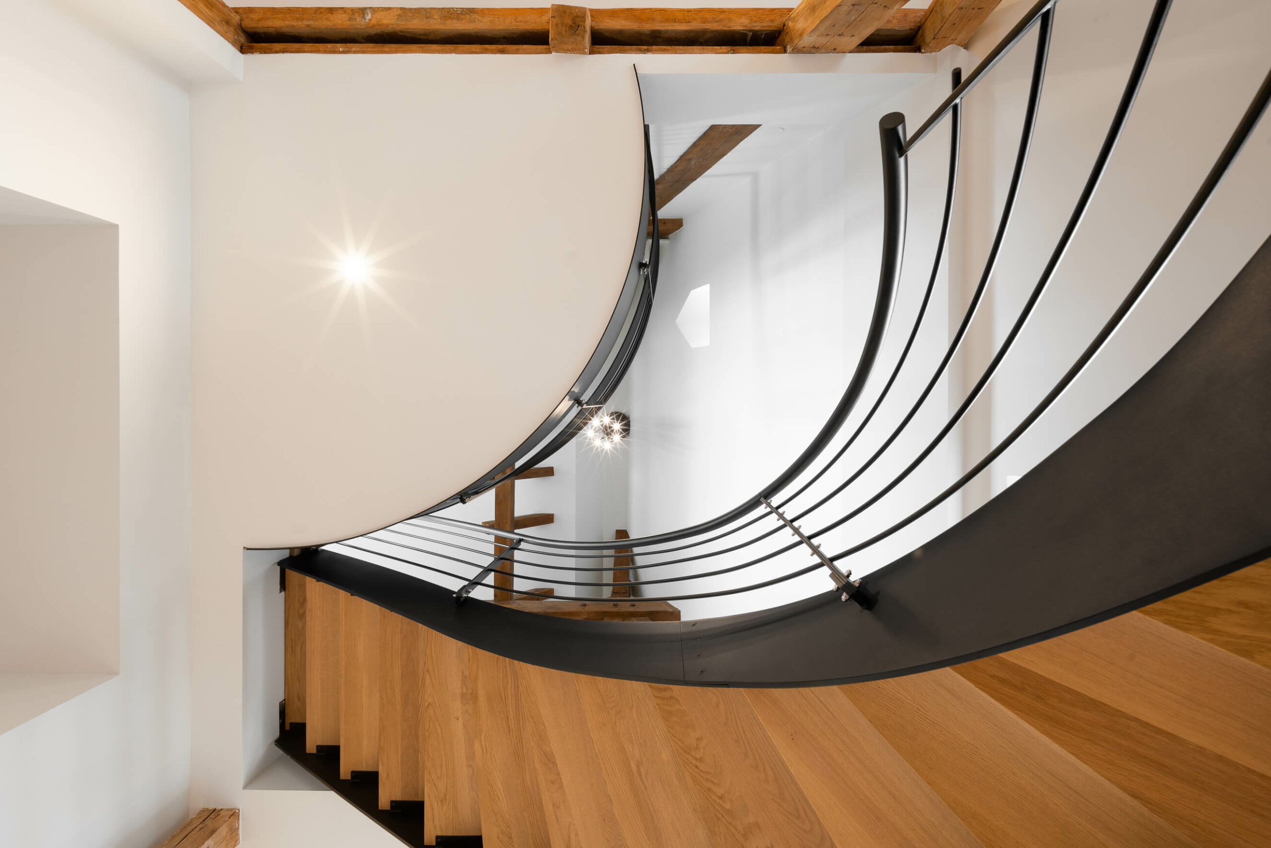 michael-bouton-photographe-escalier-contemporain-interieur