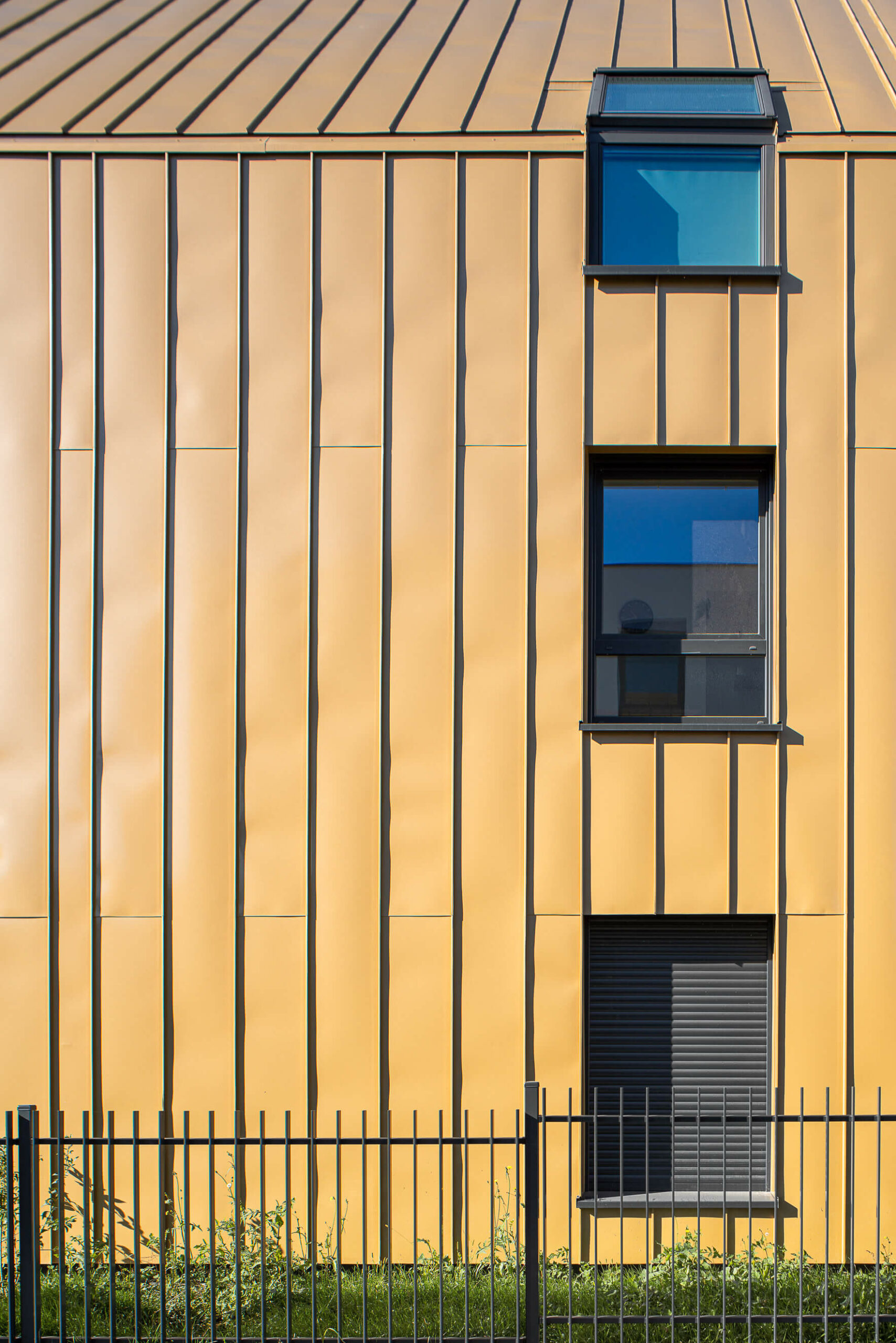 orium-architecture-metal-dore-photographie-bouton orium-architecture-metal-dore-photographie-bouton