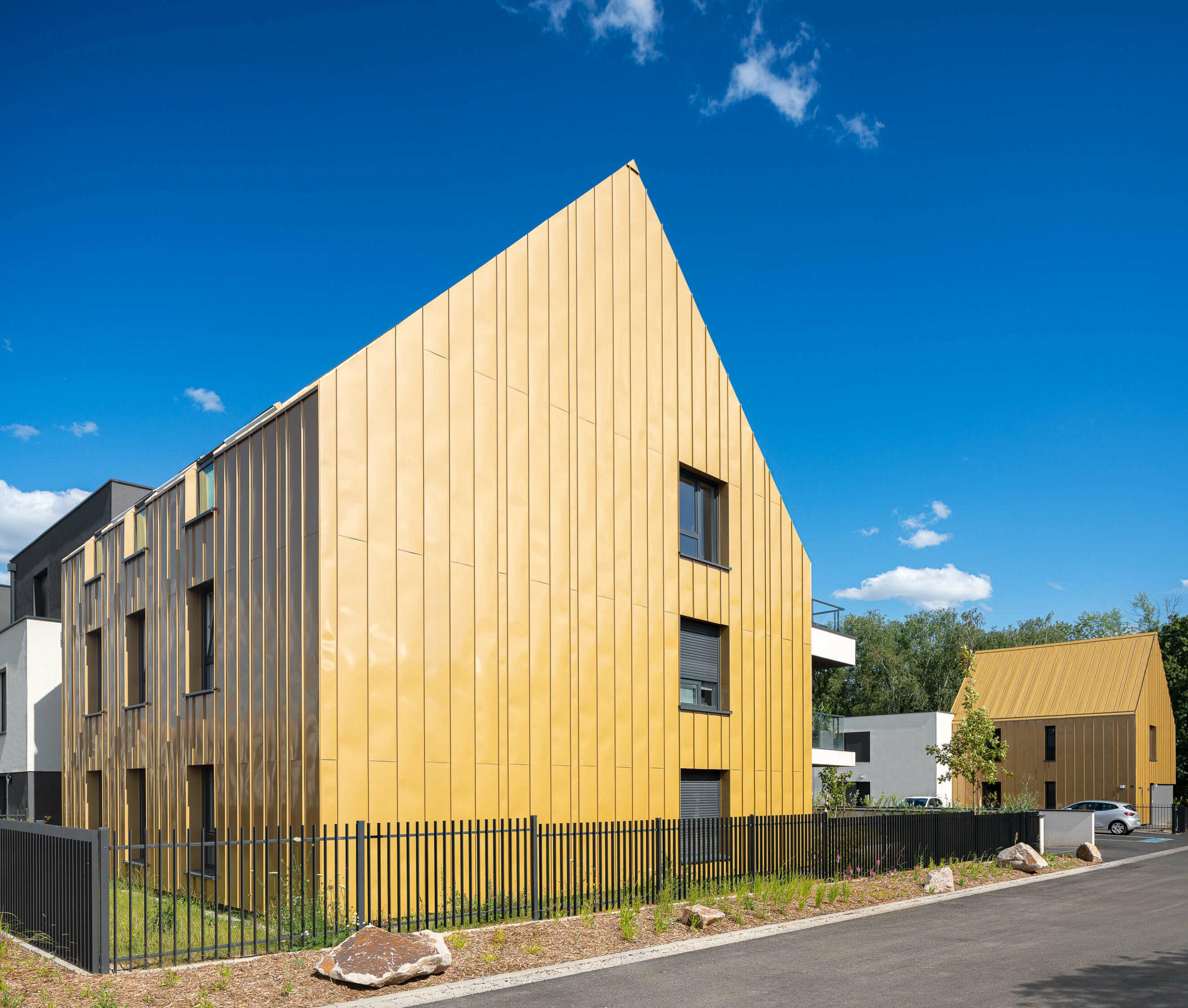 orium-logements-finition-doree-architecture orium-logements-finition-doree-architecture