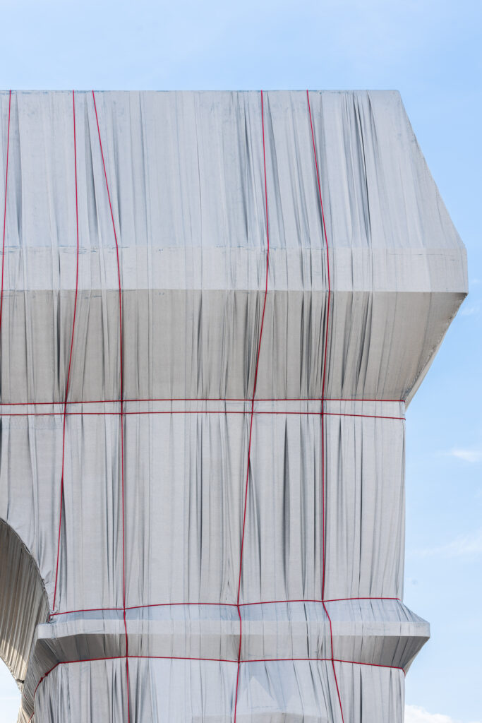 Michael Bouton -Arc de Triomphe Paris Christo