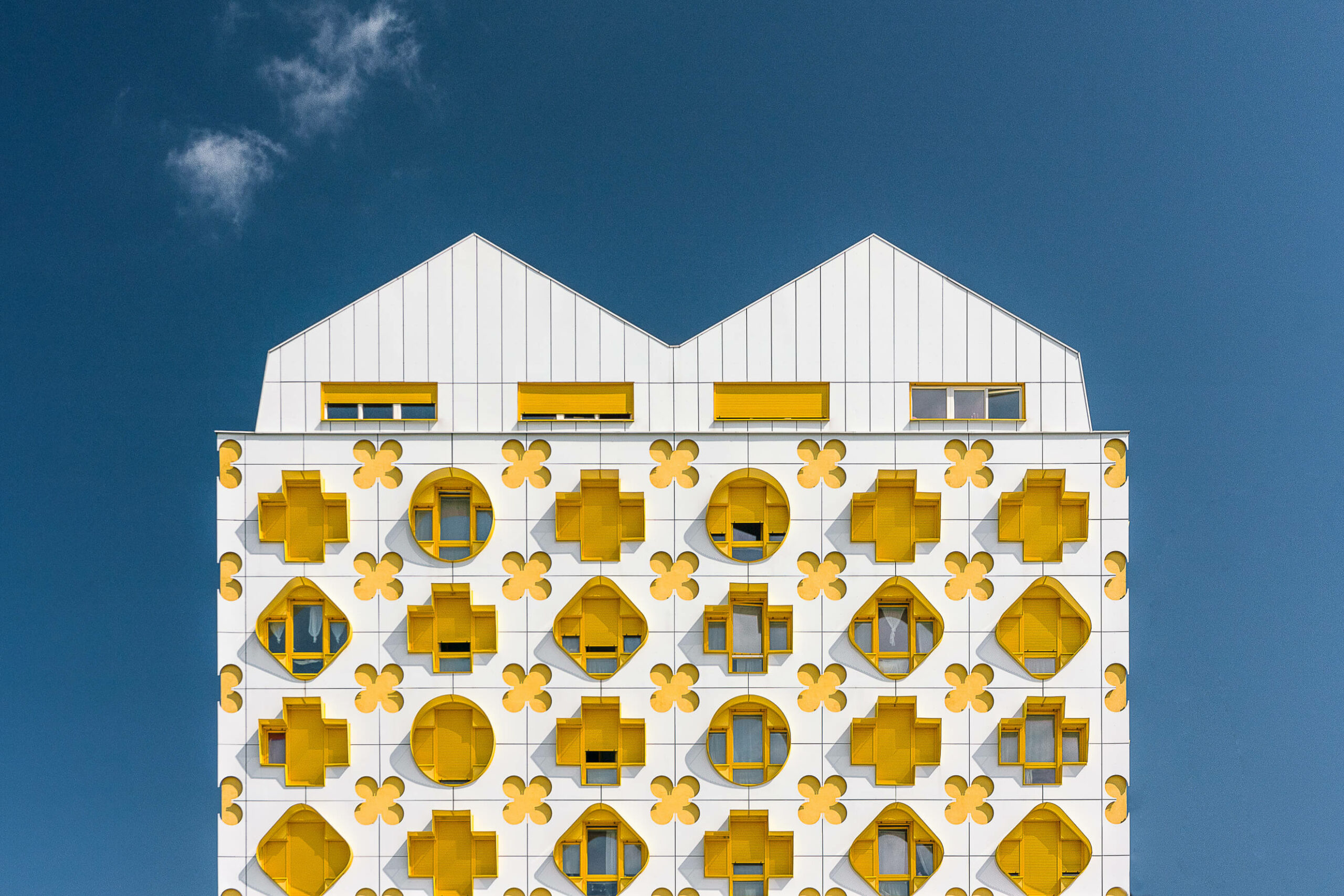 Foyer Jeunes travailleurs - Entrepot McDonald à Pairs - Stephan Maupin