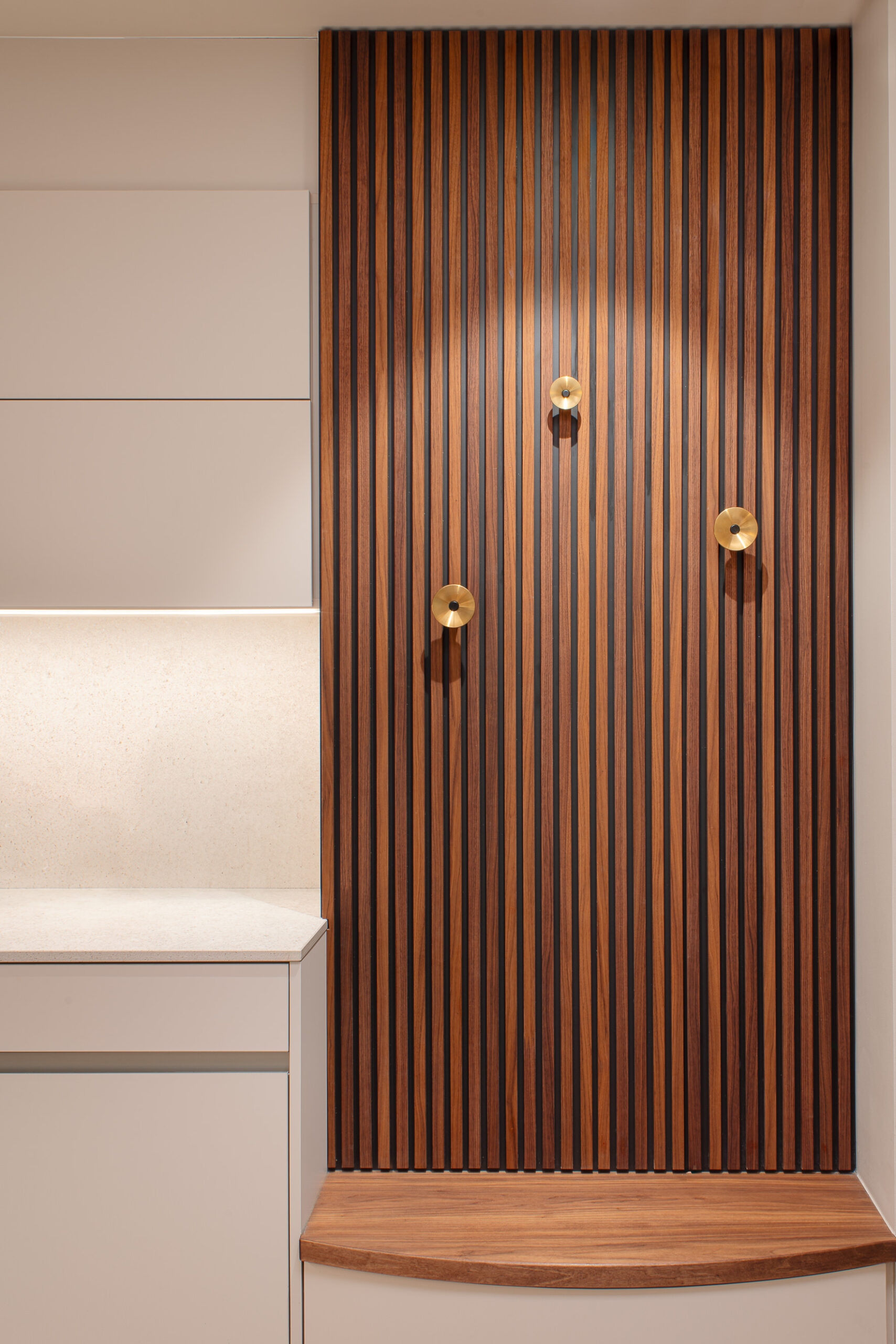 details-gold-deco-cabinet-strasbourg details-gold-deco-cabinet-strasbourg